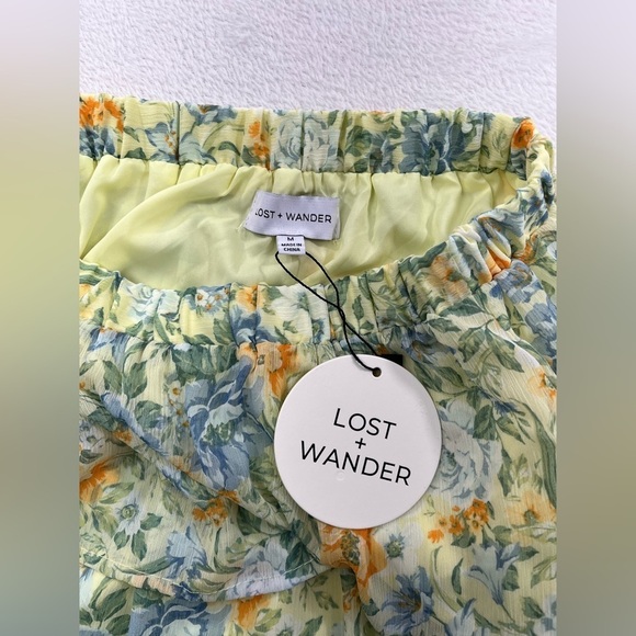 NWT Lost &‎ Wander Medium Floral Ruffle Tiered Lightweight Flowy Skirt - Picture 4 of 7